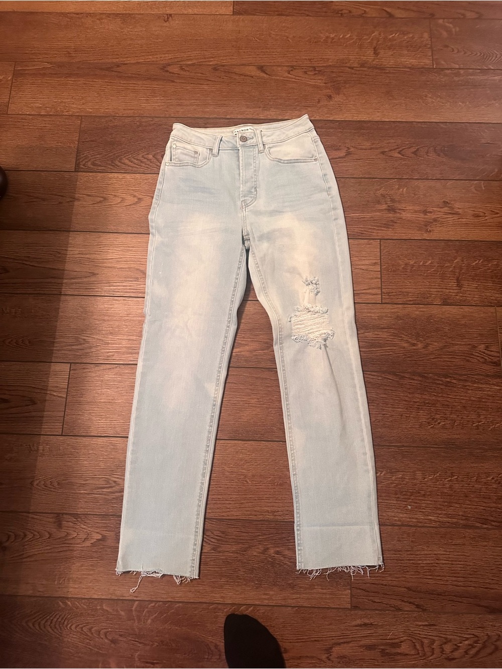 High-Rise Straight Leg Jeans in Light Blue Wash